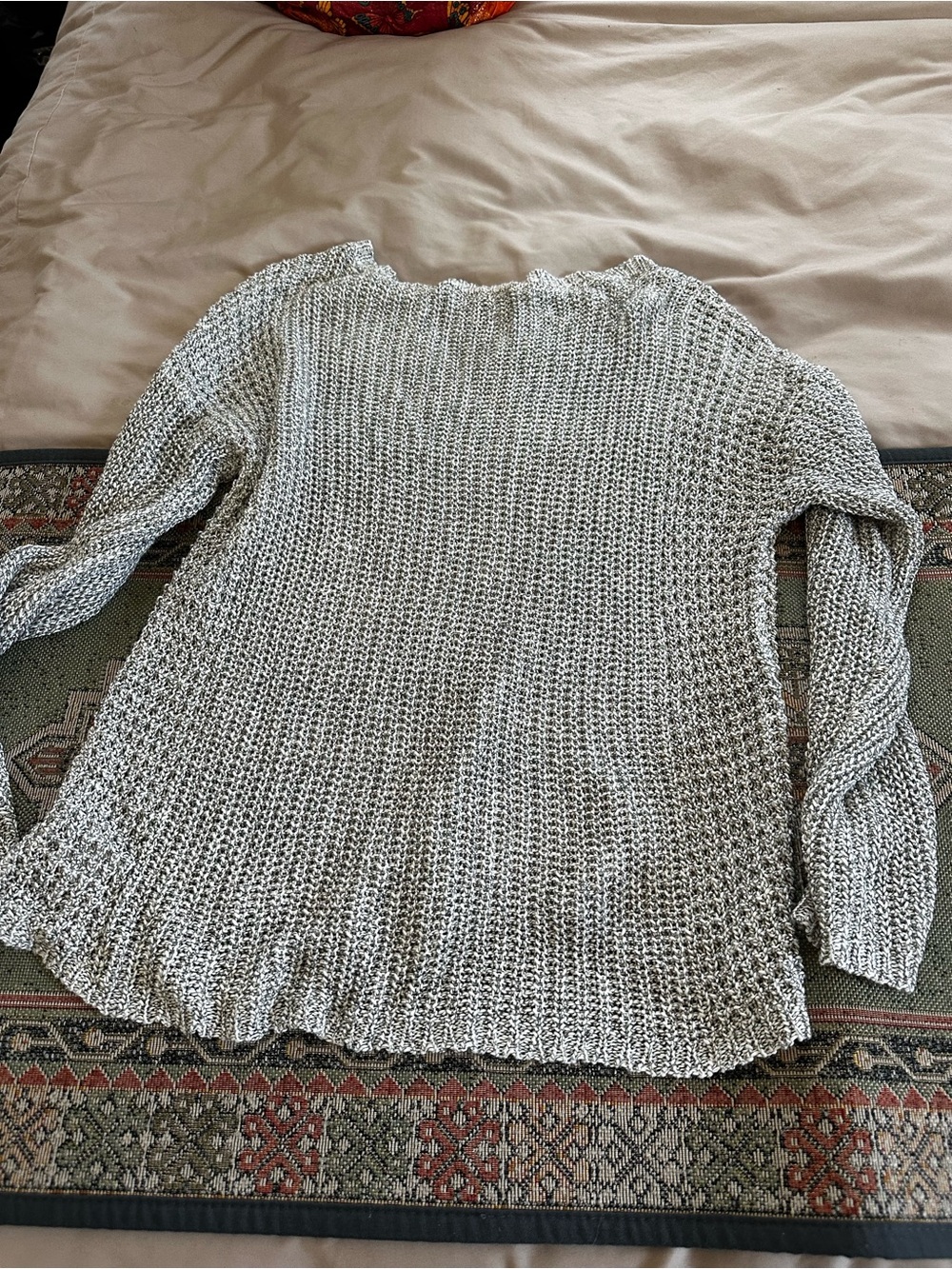 Ellen Tracy Light Gray Open-Knit Crew Sweater